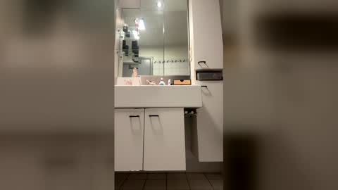 pe770100 online show from 13, 4, 2026