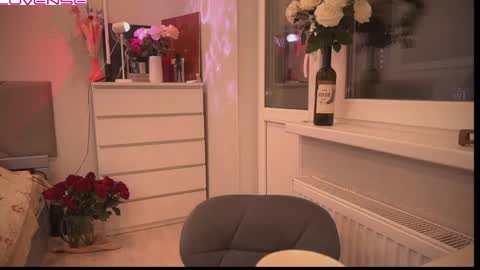 Sandra  Next Stream  pm MSK 5 pm UTC1pm EDT online show from 25, 2, 2025