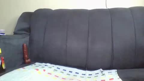 peach_melbah online show from 8, 3, 2026