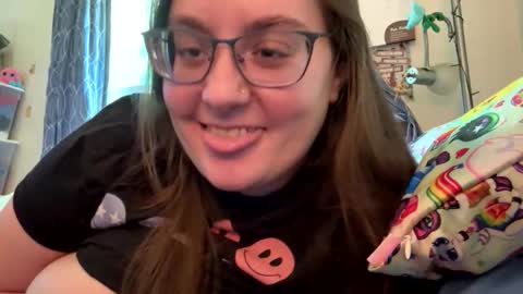 peachesbestfriend online show from 14, 5, 2026