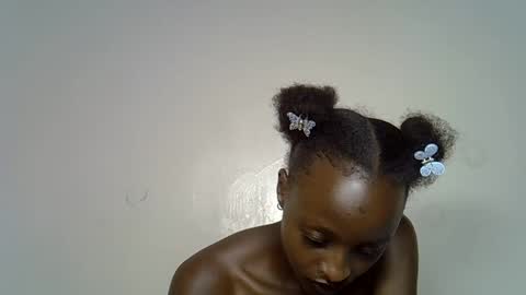 peachy_ebony online show from 14, 12, 2025