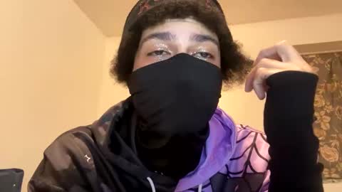 Snapshot of peachy_plum chatting on 17, 10, 2025 Peachy online show from 17, 10, 2025