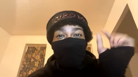 Snapshot of peachy_plum chatting on 20, 10, 2025 Peachy online show from 20, 10, 2025