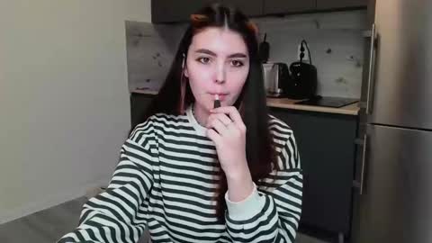 Peachy online show from 18, 2, 2025