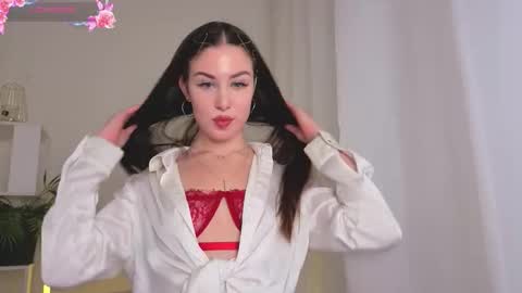 Chloe online show from 11, 10, 2025