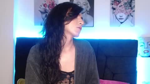 pearlatin online show from 10, 1, 2025