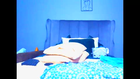 Snapshot of pearlblu38 chatting on 30, 4, 2026 Pearl online show from 30, 4, 2026