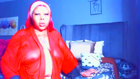 Snapshot of pearlblu38 chatting on 3, 5, 2026 Pearl online show from 3, 5, 2026