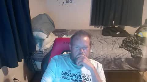 Snapshot of pecker40 chatting on 11, 4, 2026 pecker40 online show from 11, 4, 2026