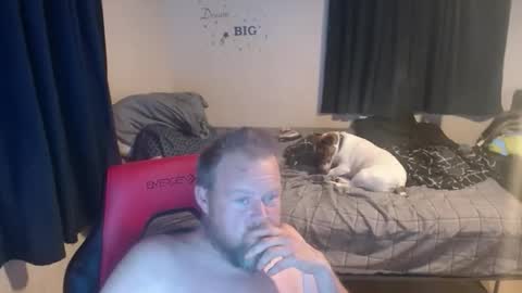 Snapshot of pecker40 chatting on 12, 4, 2026 pecker40 online show from 12, 4, 2026