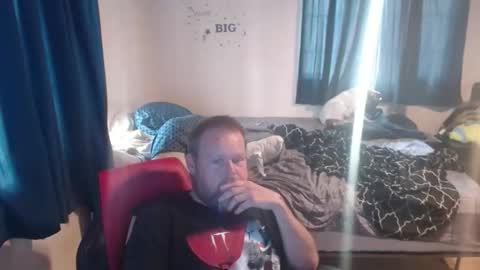 Snapshot of pecker40 chatting on 12, 4, 2026 pecker40 online show from 12, 4, 2026