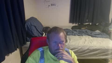 Snapshot of pecker40 chatting on 4, 5, 2026 pecker40 online show from 4, 5, 2026