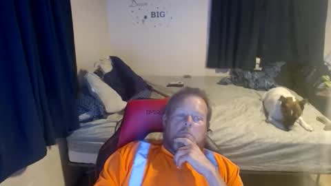 Snapshot of pecker40 chatting on 22, 5, 2026 pecker40 online show from 22, 5, 2026