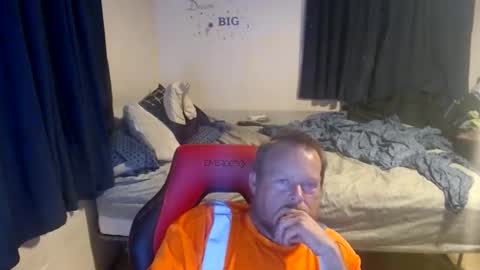 Snapshot of pecker40 chatting on 23, 5, 2026 pecker40 online show from 23, 5, 2026