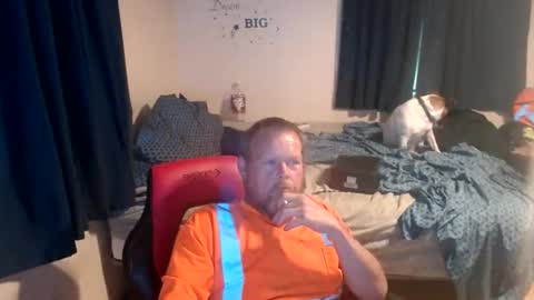 Snapshot of pecker40 chatting on 23, 5, 2026 pecker40 online show from 23, 5, 2026