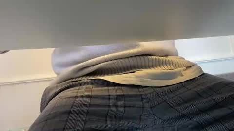 Snapshot of pedroserrano2000 chatting on 5, 2, 2025 PedrOO OO online show from 5, 2, 2025