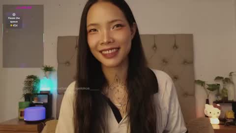 Snapshot of peisinoe_____ chatting on 28, 6, 2026 Kris online show from 28, 6, 2026