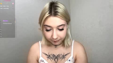 Snapshot of pekadark chatting on 16, 9, 2025  HERES ALICE  WELCOME EVERYONE LOVENSE DOMI REACT TO YOUR TIPS LETS MAKE A GREAT SHOW TOGETHER  online show from 16, 9, 2025