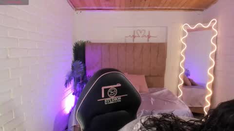 penelope online show from 10, 11, 2025