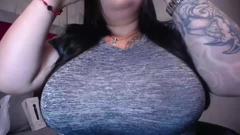 Penelope online show from 15, 4, 2026