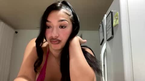 Snapshot of penelopeinwonderland chatting on 8, 11, 2025 penelopeinwonderland online show from 8, 11, 2025