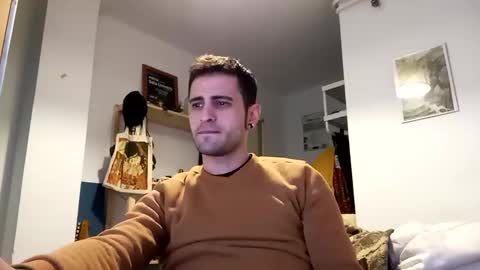 penesvoladores92 online show from 15, 12, 2024