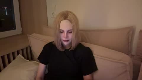 Snapshot of pennilinko chatting on 26, 5, 2026 Alya online show from 26, 5, 2026