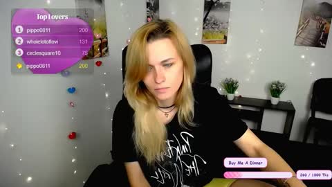 Mia online show from 5, 11, 2025