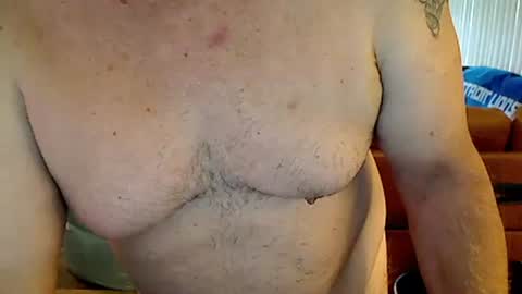 Snapshot of perfecto1957 chatting on 26, 2, 2026 perfecto1957 online show from 26, 2, 2026