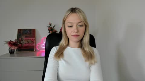 Cindy online show from 4, 12, 2024