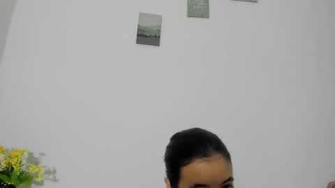 Perla mistc online show from 23, 2, 2026