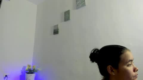 Snapshot of perla_mistc chatting on 25, 4, 2026 Perla mistc online show from 25, 4, 2026