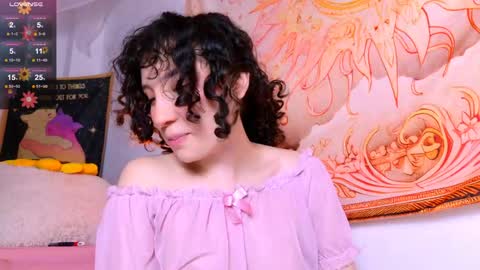 Snapshot of perla_slim chatting on 8, 5, 2026 Perla Jones online show from 8, 5, 2026