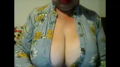 Snapshot of perlita070822 chatting on 31, 12, 2024 perlita070822 online show from 31, 12, 2024