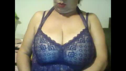 Snapshot of perlita070822 chatting on 9, 1, 2025 perlita070822 online show from 9, 1, 2025