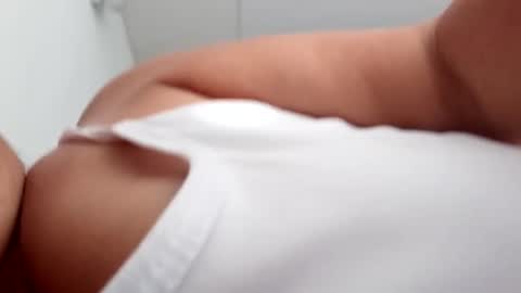 Snapshot of perlita070822 chatting on 6, 3, 2025 perlita070822 online show from 6, 3, 2025