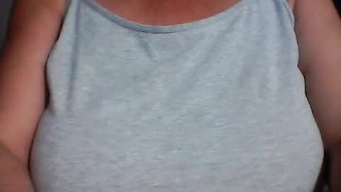 Snapshot of perlita070822 chatting on 25, 7, 2026 perlita070822 online show from 25, 7, 2026