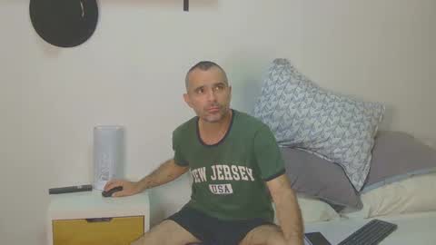 perrosoxxx online show from 14, 1, 2025