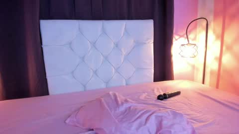 Snapshot of persefone_saira chatting on 31, 5, 2026 Marie online show from 31, 5, 2026