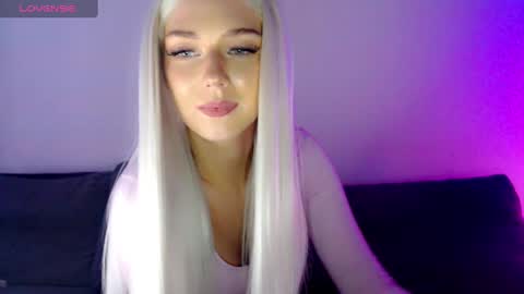 Snapshot of pervyblonde chatting on 12, 12, 2024 Isabella online show from 12, 12, 2024