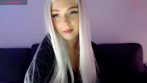 Snapshot of pervyblonde chatting on 29, 12, 2024 Isabella online show from 29, 12, 2024