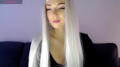 Snapshot of pervyblonde chatting on 30, 12, 2024 Isabella online show from 30, 12, 2024