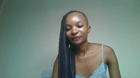 Snapshot of petal_palette chatting on 2, 5, 2026 Lolly online show from 2, 5, 2026