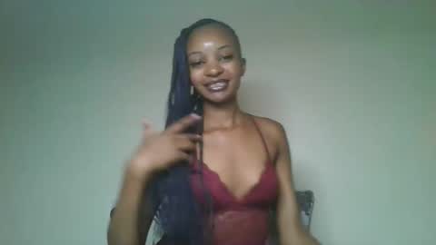Snapshot of petal_palette chatting on 5, 5, 2026 Lolly online show from 5, 5, 2026