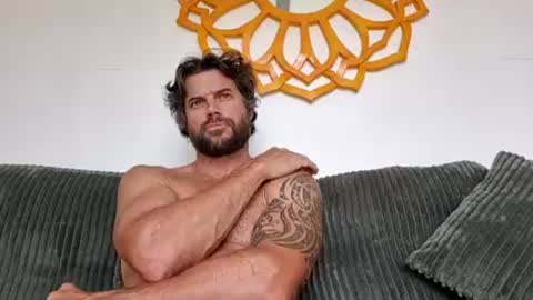 Snapshot of pete_le_meat chatting on 15, 6, 2026 pete_le_meat online show from 15, 6, 2026