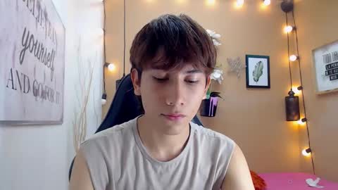 Snapshot of peter_seed chatting on 10, 11, 2025 peter online show from 10, 11, 2025