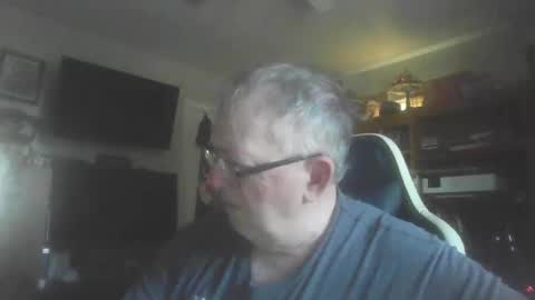 Snapshot of peterinohio57 chatting on 7, 6, 2026 peterinohio57 online show from 7, 6, 2026