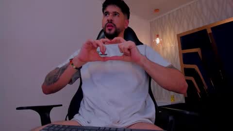 PETES EVANS new account online show from 17, 12, 2025