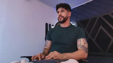 PETES EVANS new account online show from 30, 3, 2026