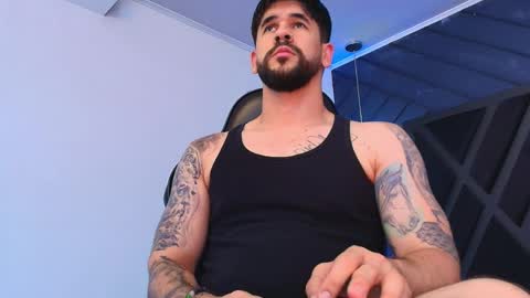 Snapshot of petesevans_1 chatting on 25, 4, 2026 PETES EVANS new account online show from 25, 4, 2026